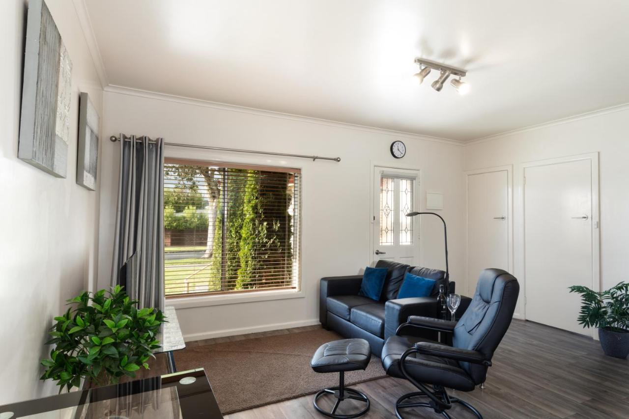 Short Stays Gippsland Trafalgar Esterno foto