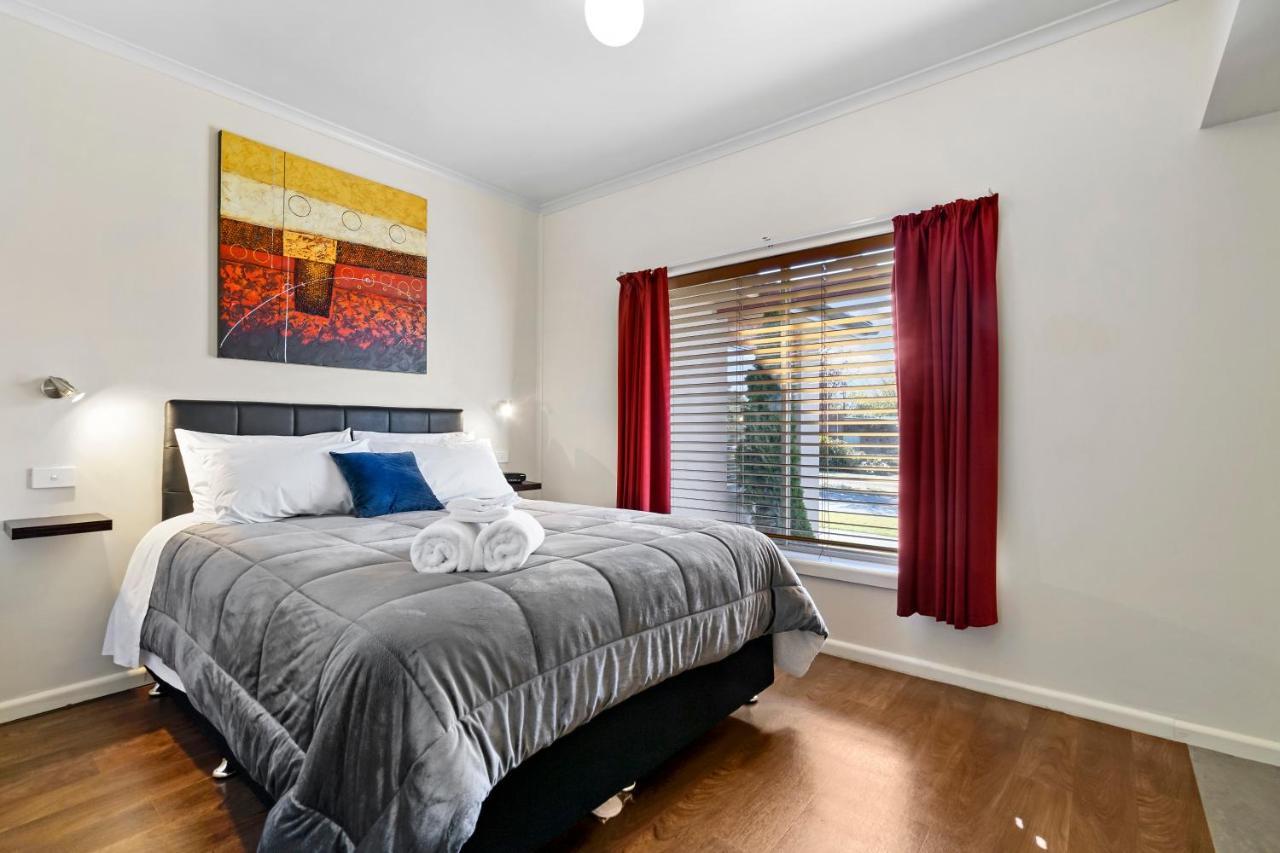 Short Stays Gippsland Trafalgar Esterno foto
